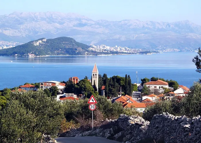 Slatine 13298e Apartman