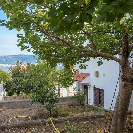 Slatine 13298e Τρογκίρ