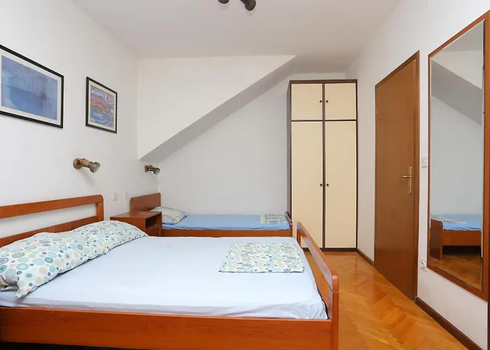 Διαμέρισμα Slatine 13298e *